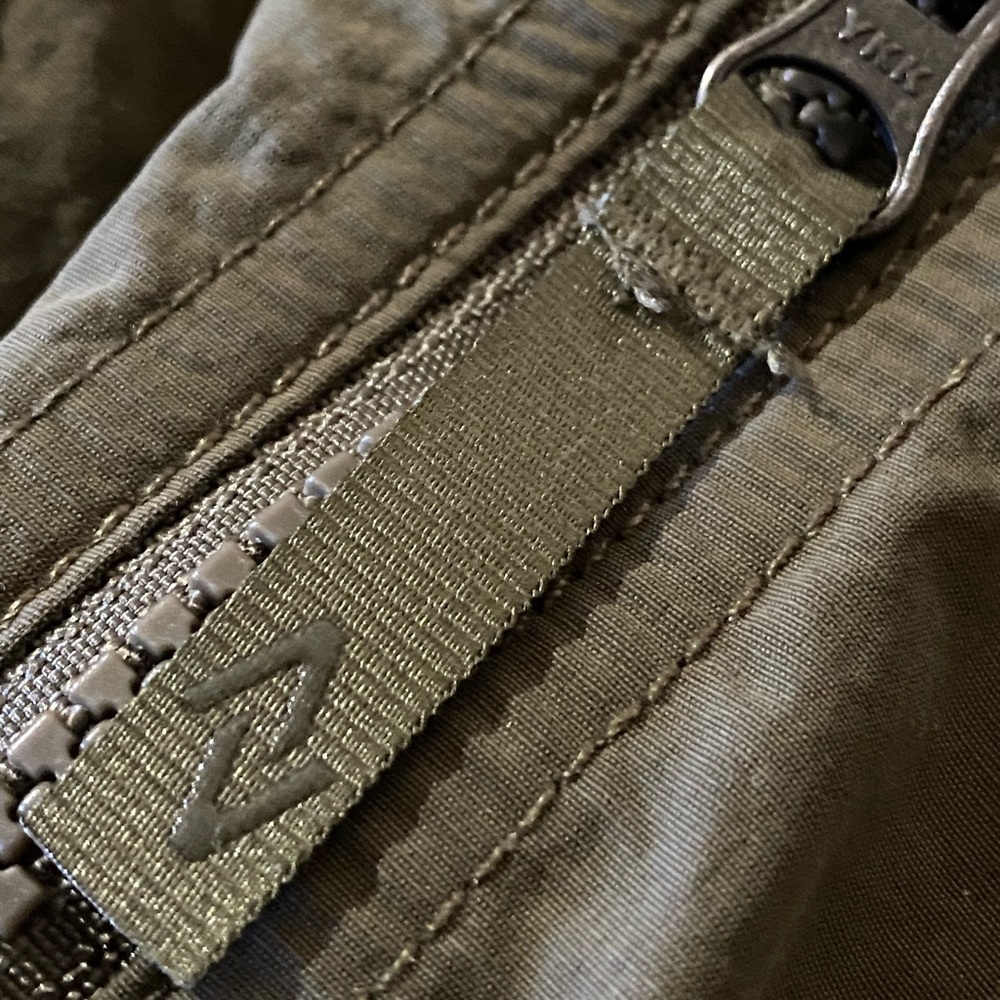 Eddie Bauer Olive Green Utility Field Jacket M Cinch Waist Travel Lightweight - Picture 11 of 12